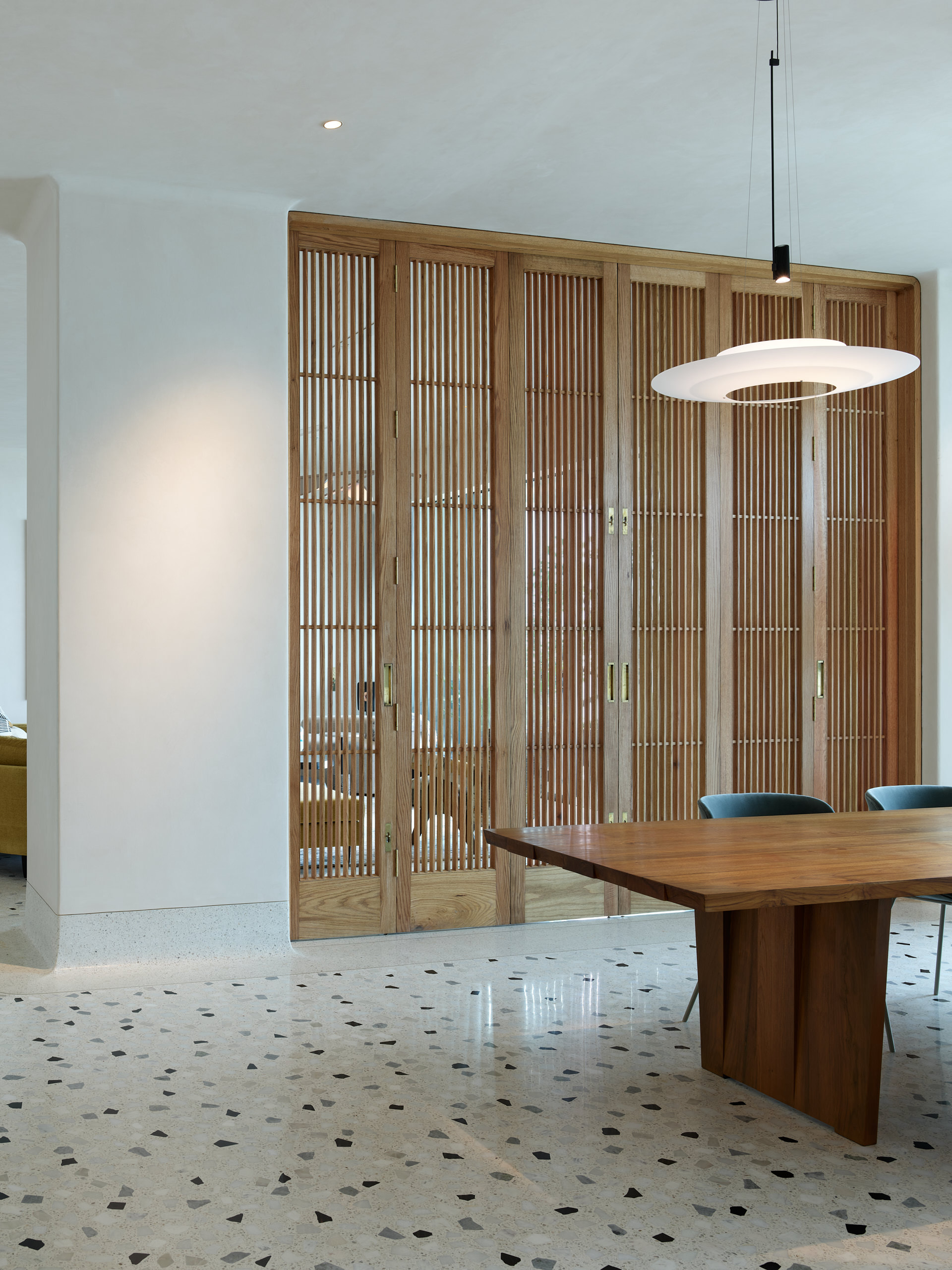 Case Design - Home in Worli